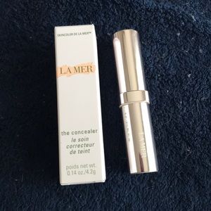 La Mer The Concealer in Light 12